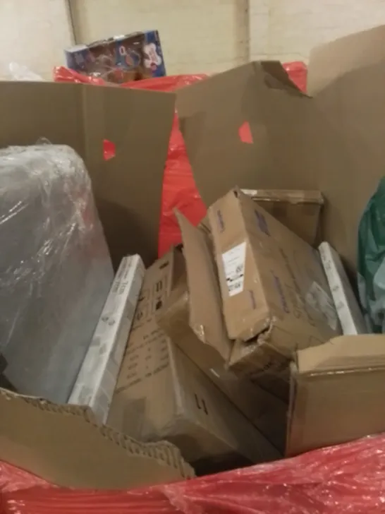 PALLET OF APPROXIMATELY ASSORTED HOUSEHOLD ITEMS TO INCLUDE DEHUMIDIFIER,  TOILET SEATS AND SCOOTERS 