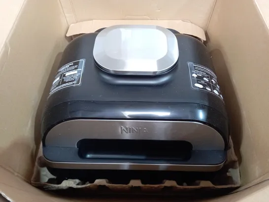 BOXED NINJA FOODI MAX HEATH GRILL & AIR FRYER