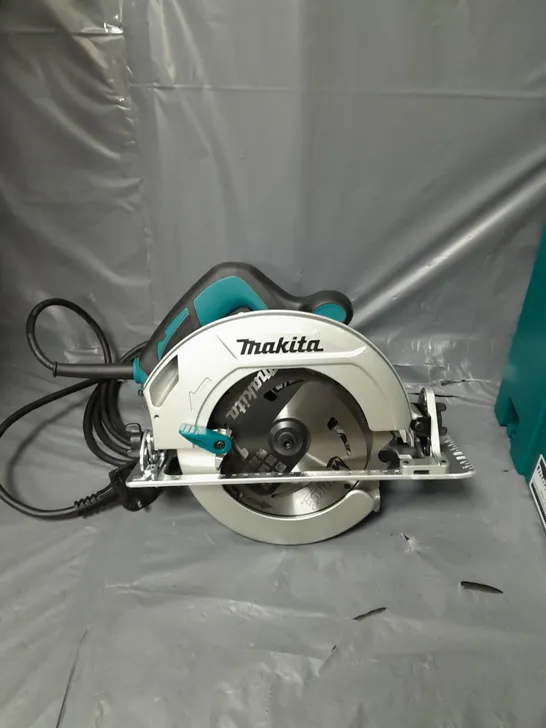 MAKITA 190MM CIRCULAR SAW, 1,200W MOTOR WITH BLADE & CARRY CASE RRP £139.99