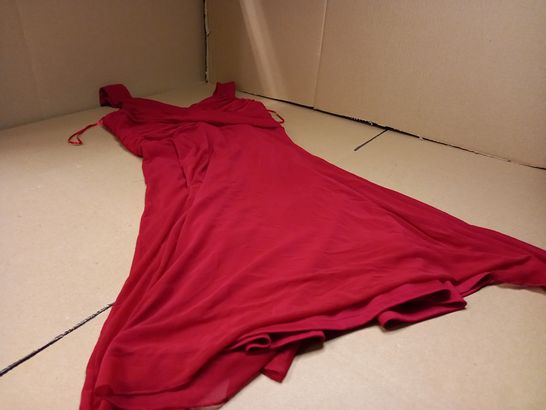 DESIGNER SCARLET RED FLOWING OCCASION DRESS - SIZE 12