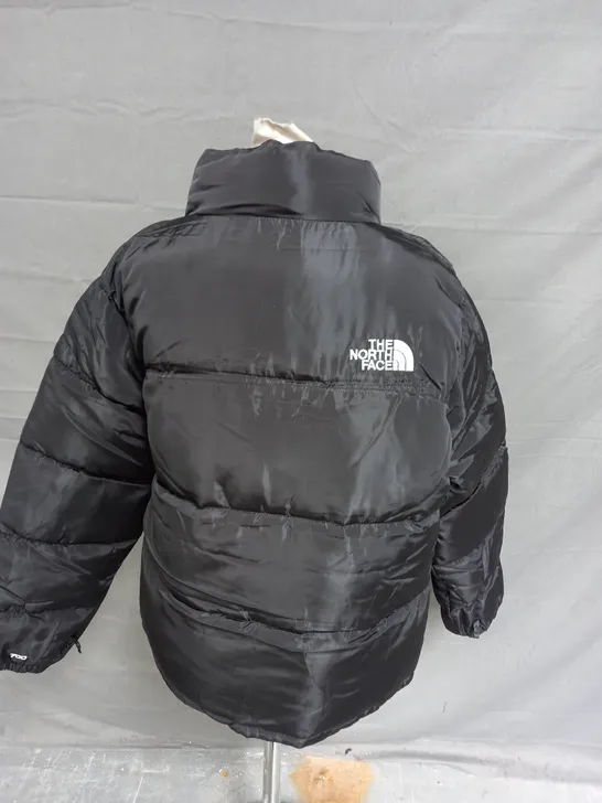 THE NORTH FACE ICONIC NUPTSE 700 PADDED JACKET IN BLACK - MEDIUM