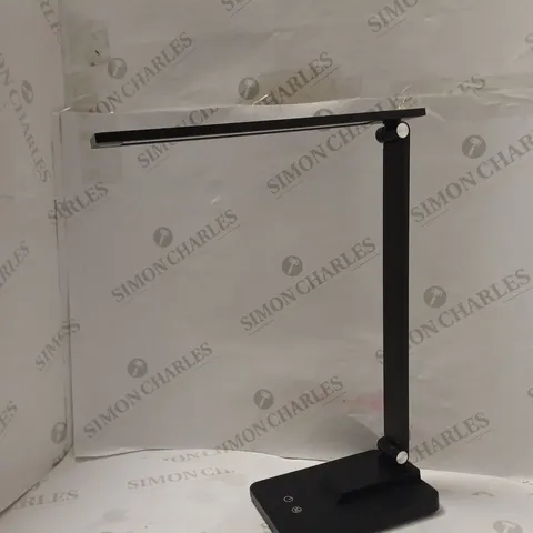 XH09 DESK LAMP