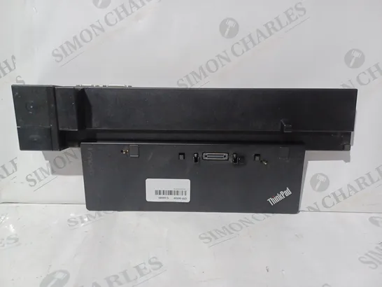 LENOVO THINKPAD 40A5 WORKSTATION DOCK