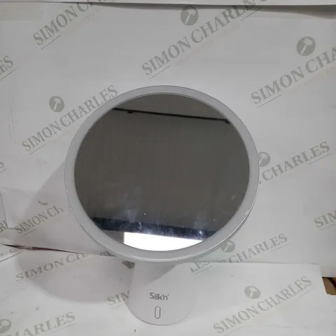 SILK'N LED MIRROR WITH BLUETOOTH SPEAKER