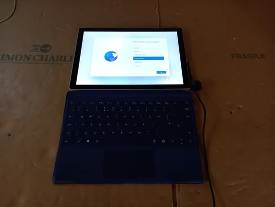 MICROSOFT SURFACE 1724 128GB