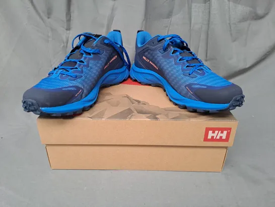 BOXED PAIR OF HELLY HANSEN SHOES IN NAVY/BLUE UK SIZE 8