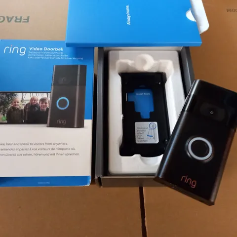 BOXED RING VIDEO DOORBELL 