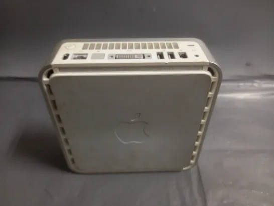 UNBOXED APPLE A1103 COMPUTER