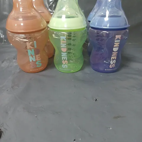 TOMMEE TIPPEE CLOSER TO NATURE DECORATED BABY BOTTLES AGE 0+ MONTHS SET OF 6