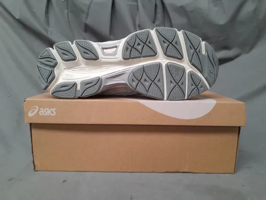 BOXED PAIR OF ASICS GEL-NYC SHOES IN GREY/GREEN UK SIZE 10