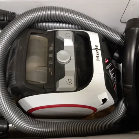 MIELE BOOST CX1 VACUUM CLEANER