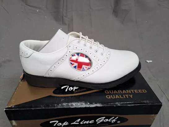 BOX OF APPROXIMATLY 8 WHITE AND WHITE TOP LINE GOLF SHOES IN VARIOUS SIZE 