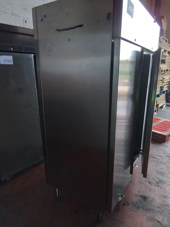 POLARIS COMMERCIAL P 140 TN AR STAINLESS DOUBLE DOOR FOOD CHILLER 