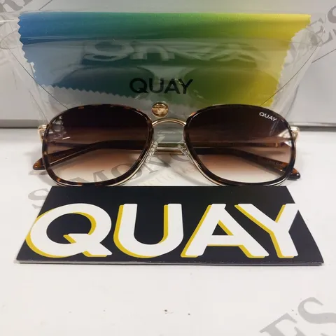 QUAY SUNGLASSES