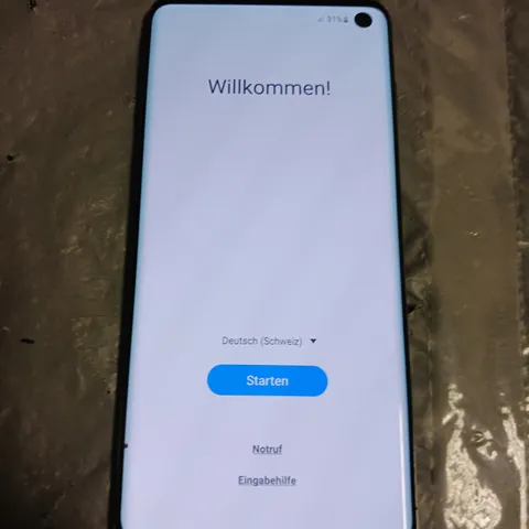 SAMSUNG GALAXY S10 SMARTPHONE