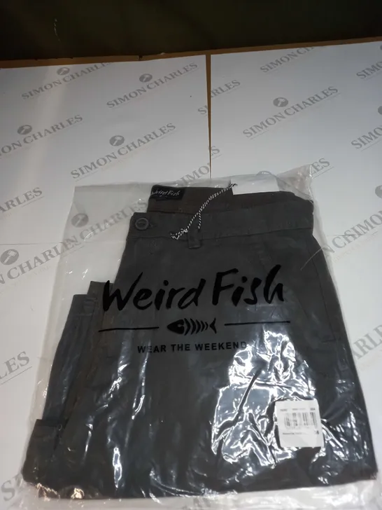 BAGGED WEIRD FISH FLAT FRONT SHORTS SIZE 36