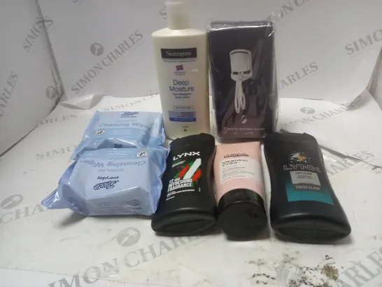 BOX OF ASSORTED COSMETIC ITEMS TOO INCLUDE MOISTURISER , SHAMPOO AND WIPES 