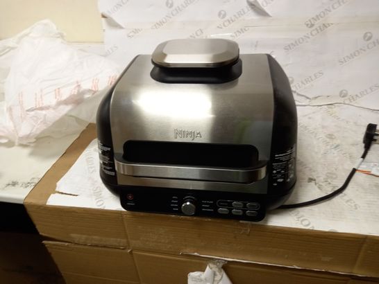 NINJA FOODI MAX PRO HEALTH GRILL, FLAT PLATE & AIR FRYER 