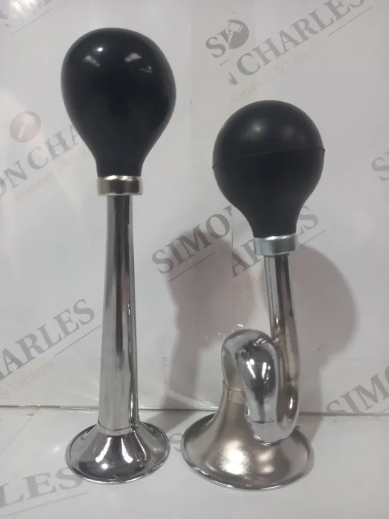SET OF 2 UNBRANDED AIR HORNS