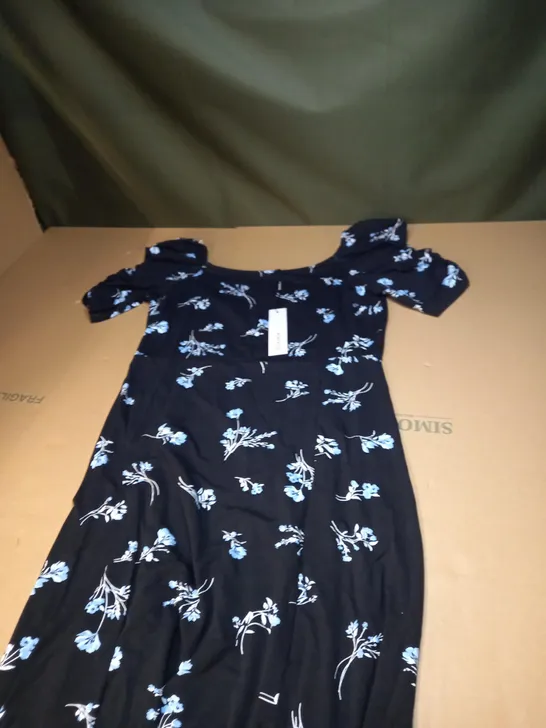 WOMENS FLORAL JERSEY DRESS SIZE 18