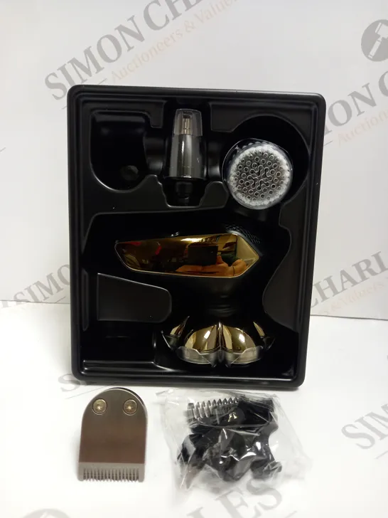 BOXED STRONG SHAVER - 5 IN 1 GROOMING KIT 