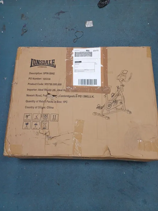 BOXED LONSDALE SPINBIKE WITH WEIGHTED FLY WHEEL 