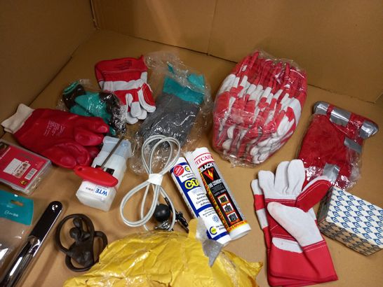 LOT OF APPROX 15 ASSORTED HOUSEHOLD TOOL ITEMS TO INCLUDE: WORK GLOVES, ADHESIVE, WALL PLATE SOCKETS