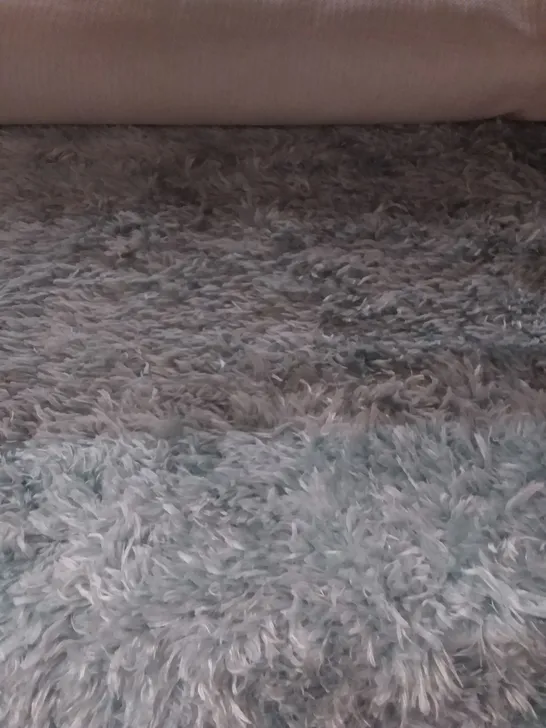 ROSELYN TURQUOISE RUG - 200 X 280CM