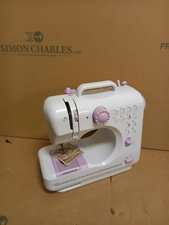 UTEN COMPUTERISED DIGITAL SEWING MACHINE EMBROIDERY QUILTING FUNCTION MACHINE