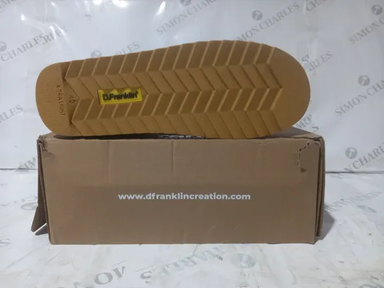 BOXED PAIR OF D.FRANKLIN NORDIC BOOTS IN YELLOW EU SIZE 40