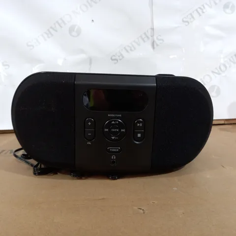 CD BOOMBOX IN BACK WITH FM RADIO