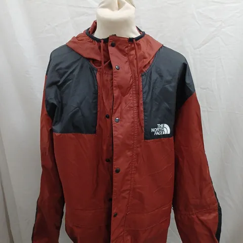 THE NORTH FACE SEASONAL MOUNTAIN JACKET - LARGE