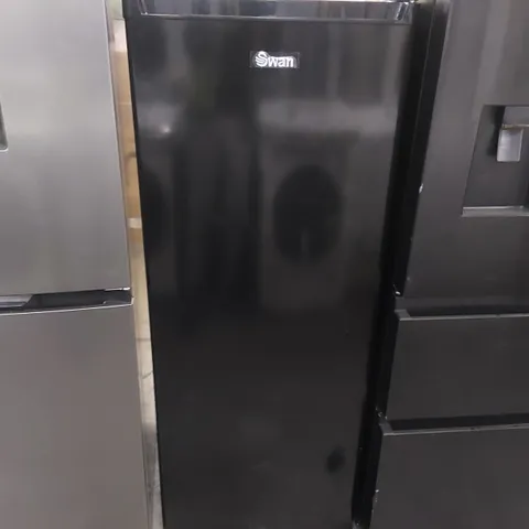 SWAN SR15671B 143CM HIGH, 55CM WIDE TALL FREEZER - BLACK