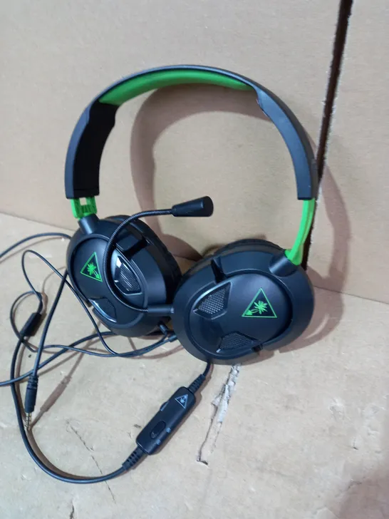TURTLE BEACH EARFORCE RECON 50X WIRED GAMING HEADSET BLACK/GREEN
