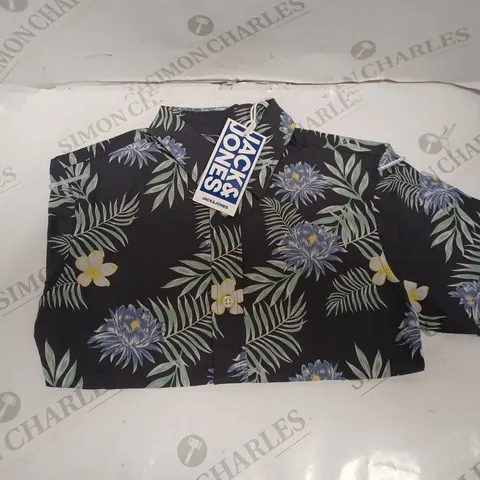 JACK AND JONES JUNIOR FLORAL SHIRT - ASPHALT - 10 YEARS. 