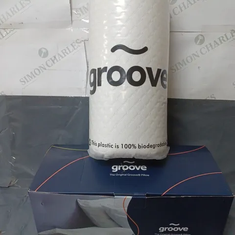 BOXED GROOVE MEMORY FOAM PILLOW