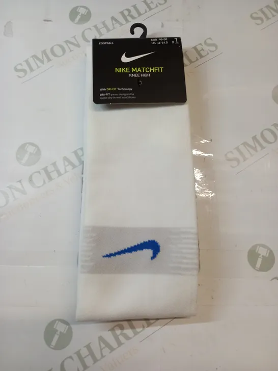 NIKE MATCH FIT KNEE HIGH FOOTBALL SOCKS IN WHITE SIZE 11-14.5