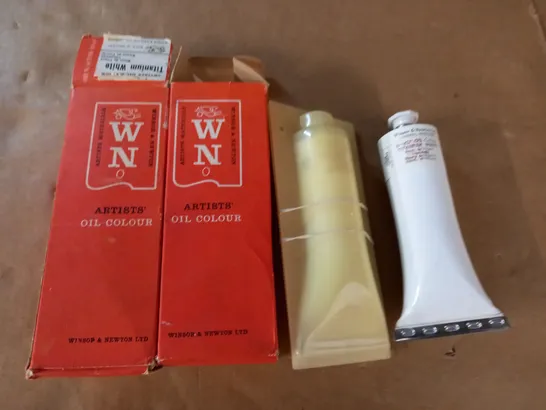 LOT OF 2 BOXED WINSOR & NEWTON TITANIUM WHITE ARTIST WATER COLOURS