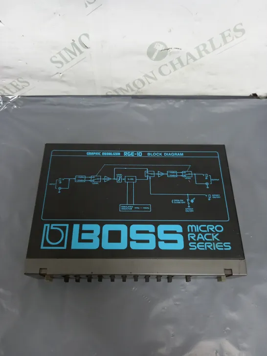 BOSS MICRO RACK SERIES GRAPHIC EQUALIZER RGE-10 