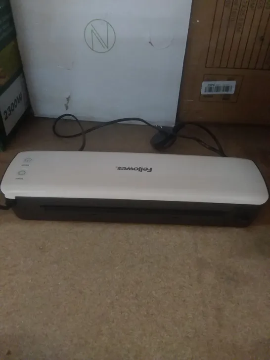 FELLOWES SOLA A4 LAMINATOR MACHINE