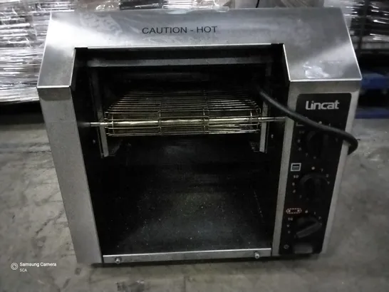 LINCAT DOUBLE SMOOTH PANINI CONTACT GRILL