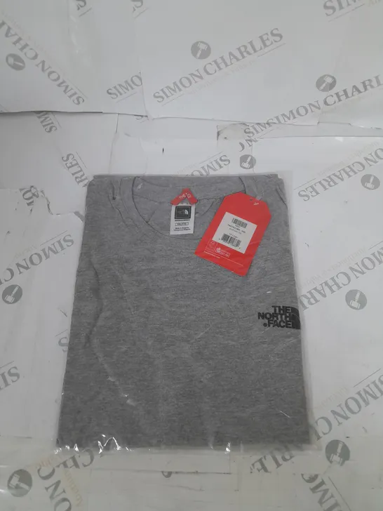 BAGGED THR NORTH FACE CASUAL T-SHIRT SIZE XXL