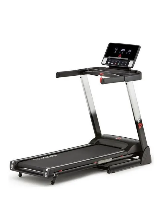 BOXED REEBOK A2.0 TREADMILL 