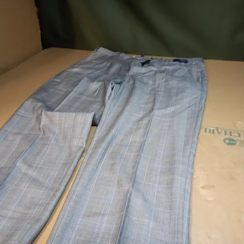 PAIR OF TED BAKER CASUAL TROUSERS - SIZE UNSPECIFIED 