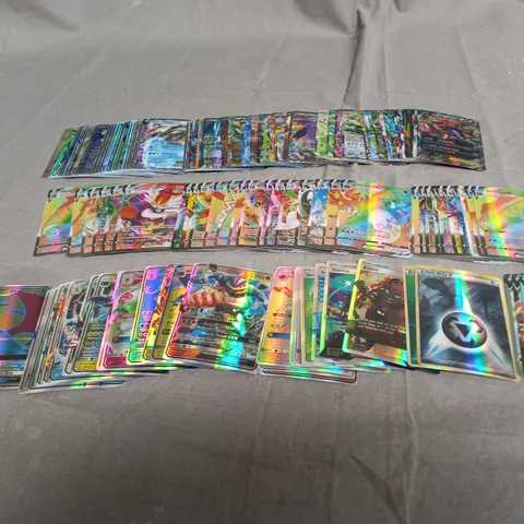 LARGE ASSORTMENT OF COLLECTABLE POKEMON TRADING CARDS