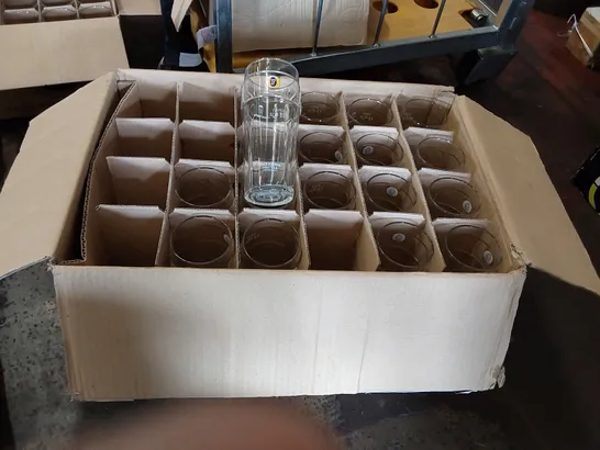 LOT OF APPROXIMATELY 115X DRINKS GLASSES