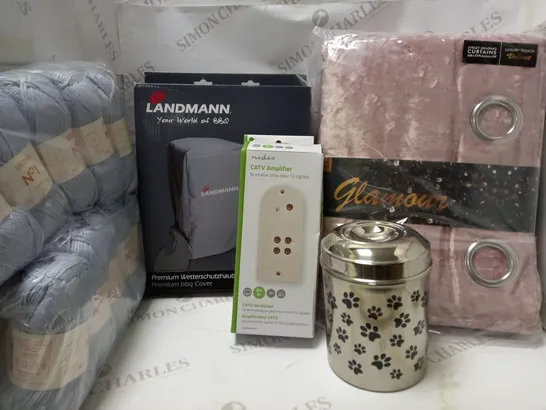 LOT OF APPROX 10 ASSORTED HOUSEHOLD ITEMS TO INCLUDE PINK EYELET CURTAINS, PREMIUM BBQ COVER, CATV AMPLIFIER, ETC 