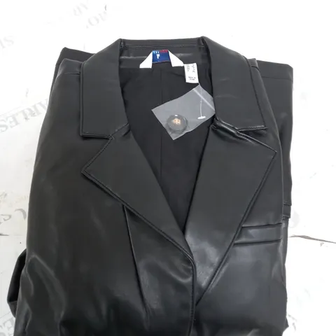 D AND CO FLUX LEATHER COAT IN BLACK SIZE XL