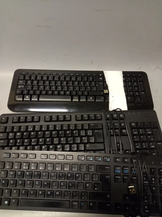 BOX OF APPROXIMATELY 15 ASSORTED KEYBOARDS TO INCLUDE - MICROSOFT , DELL