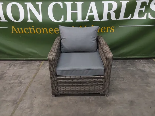 BRAND NEW BOXED TEXAS GARDEN AND PATIO RATTAN SOFA SET (4 BOXES) RRP £1695